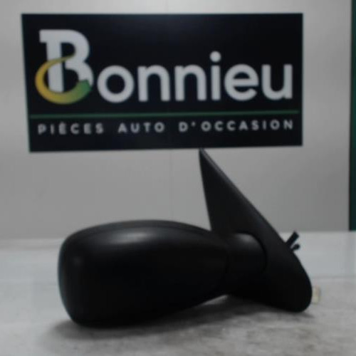 Piece-Retroviseur-droit-8149G3-PEUGEOT-306-3-ET-5-PORTES-7a56bc53b3055b471df2c705c6f61b81742fa10523b2795d06149beb86e87a5d_mtn.jpg