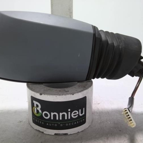 Piece-Retroviseur-droit-7176194-FIAT-PUNTO-2-PHASE-1-0413d7d285dada5568cf7b56803a1eab1f110440a89ab22c643a9f6c480c0787_mtn.jpg