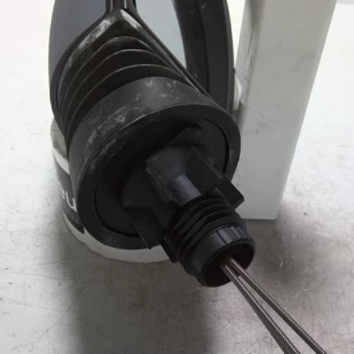 58886557-b2e71e2f-4c9d-453e-8a59-6f9a65ceae49-Piece-58886557-Retroviseur-droit-71716193-FIAT-PUNTO-2-PHASE-1-52e6d24e99e9f9cb6c2335e4689525c678a63bf79b8ad8ca86b6ec38396994ad_m.jpg