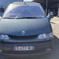 Vehicule-RENAULT-ESPACE-3-2002-258e1b08cc89109b742c35a20a7f11f272c36abd7349ea610993de7a3d1b1623_mtn.jpg