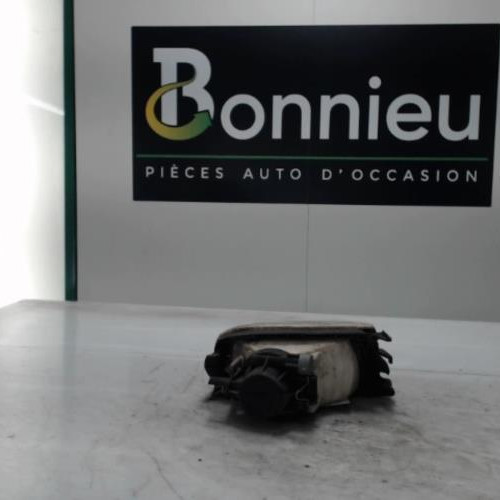 Piece-Anti-brouillard-droit-%28feux%29-RENAULT-ESPACE-3-2.2-DCI--16V-TURBO-a90bdd20884547e7c8384855f1c70803838a5ec9171bdad9d37e50a441104648_mtn.jpg