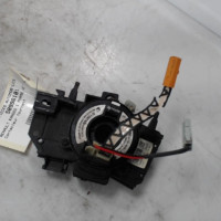 Piece-Contacteur-tournant-RENAULT-KANGOO-1-PHASE-2-1.5-DCI--8V-TURBO-bffef61dfda63a1ef51d199e4f51f50d6537837006efb9e2c4a38d6073def1ab.jpg