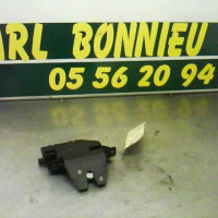 Piece-Fermeture-centralisee-coffre-BMW-SERIE-3-E46-PHASE-1-330d-Diesel-1fcae0bf94aefa7b72af5e4032dfceeb8131c515f17c9b703d24fc00337ca7f1.jpg