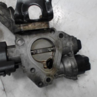 Piece-Boitier-papillon-RENAULT-TWINGO-1-PHASE-2-1.2i--8V-dbcf617d13645075a3d739d155c4cd68b4ad00c615f29fc009b310ec8f4c4dd8_mtn.jpg