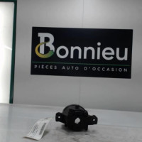 Piece-Anti-brouillard-gauche-%28feux%29-RENAULT-CLIO-2-PHASE-2-1.6i--16V-638190f74dcdb9bafeda73802a6eae917ae1266351c198c73999472329110236_mtn.jpg
