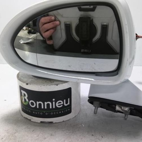 Piece-Retroviseur-gauche-6428253-OPEL-CORSA-D-PHASE-1-a235a6b1b2bb98ce2171f6dd19e09e8528aaa4d82661a85c9ad0c5c42f388e57_mtn.jpg