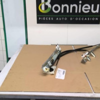 Piece-Moteur-leve-vitre-avant-droit-8200325137-RENAULT-MEGANE-2-PHASE-1-4b0286ca75e639c5f74e9f2abdb5b8995225cb4268e0b281c0b55df4c8f6735c_mtn.jpg