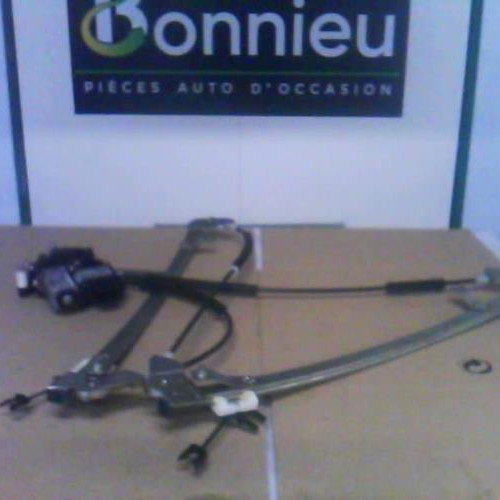 Piece-Moteur-leve-vitre-avant-droit-9222F9-CITROEN-XSARA-PICASSO-365630212af63e6fc2cb7687fc7d70845ebe7dd19c3e779ebfff392ae9b311ec_mtn.jpg