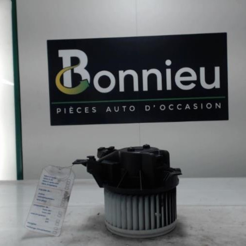 Piece-Ventilateur-chauffage-OPEL-COMBO-D-Diesel-015a6ca23909c67ae029aef9776ea021473d3f73f82a6b83a832bae78f8c27d8_mtn.jpg