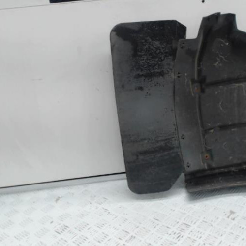 Piece-Pare-boue-avant-gauche-NISSAN-CABSTAR-2-2.5-DCI--16V-TURBO-2663df3e6bde80e7d824e65609b834308c3acc9e95fdfd1a43eee5d44ba22544_mtn.jpg