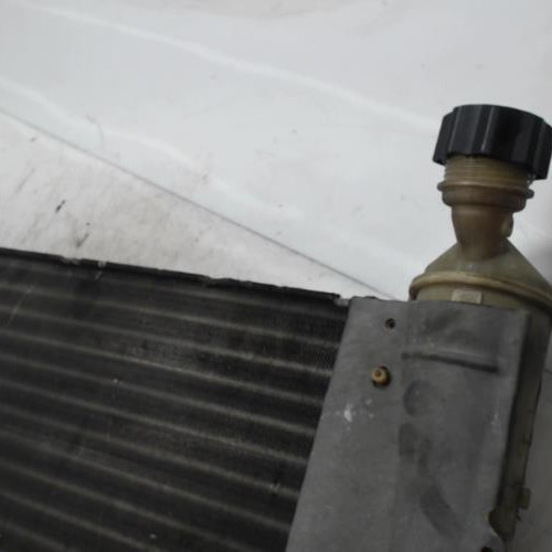 Piece-Radiateur-eau-CITROEN-SAXO-PHASE-2-1.1i--8V-ebda846ff15ceaa0cee0e084a7a2729c8d3f552e2fd6ca2a15fed5320eec4b41_mtn.jpg