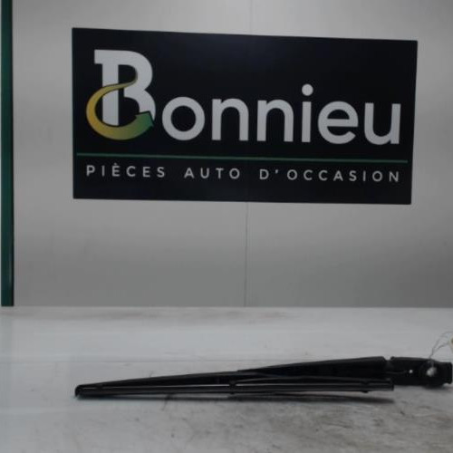 Piece-Bras-essuie-glace-arriere-PEUGEOT-108-1.0-VTI--12V-0d71c0aa74fe3f876f1d008f2b44a1bab68e0fe22af58745b45d12b83d2ebdae_mtn.jpg