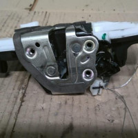 Piece-Fermeture-centralisee-avant-gauche-PEUGEOT-108-1.0-VTI--12V-3c3bd8b9a3f8b7c0956b21d1226739b8d0879df882e09c2dcf34d41fbe970be0_mtn.jpg