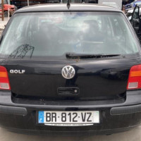 Vehicule-VOLKSWAGEN-GOLF-4-2000-066dbf903e9ab99e772d72c226daffa33a812ec6a8637a785a744c038c0e9986_mtn.jpg