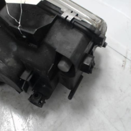 Piece-Optique-avant-principal-droit-%28feux%29%28phare%29-CITROEN-XANTIA-PHASE-1-2.1-TD--12V-TURBO-9f2f6853a97b80bdade8e195cc884b63933c530b1bb8e1b7336d8d9003e38111_mtn.jpg