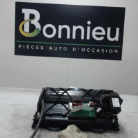 Piece-Ecran-GPS-PEUGEOT-308-1-SW-PHASE-1-BREAK-2.0-HDI--16V-TURBO-95aa7610c3e534afaae342c6ef51bdd6d57bb0dc739ed9f82b5cc00f20330e2b_mtn.jpg