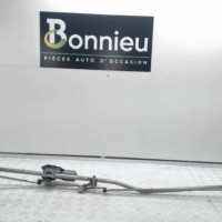 Piece-Moteur-essuie-glace-avant-PEUGEOT-308-1-SW-PHASE-1-BREAK-2.0-HDI--16V-TURBO-54c25ecb9de11beee08a35bdd28f0c8f372f9f4485e2f9ddfa46038c95e05a5b_mtn.jpg
