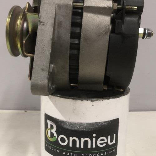 59581290-ed919c60-c97e-4738-97b7-e07248003fbe-Piece-Alternateur-9602174480-PEUGEOT-205-98fbf903303974aa52f33cd3f045cadba48ad1a6b9699f70bc87da256e2d9328_m.jpg