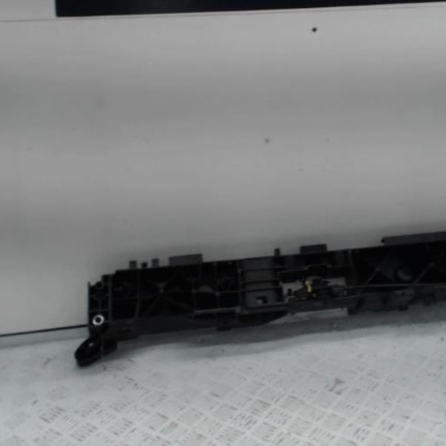 Piece-Traverse-superieure-RENAULT-CLIO-4-PHASE-1-BREAK-1.5-DCI--8V-TURBO-235f57cc54b626ca0e8e40ca529a9f20f7c92cda0d1ee8f087f9bf7ea8c49be9_mtn.jpg