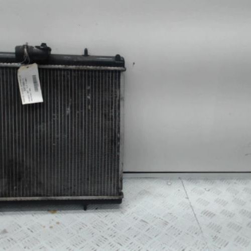 Piece-Radiateur-eau-PEUGEOT-807-2.2-HDI--16V-TURBO-2b73507dc7790a5cb83a5a6dc2a4097f240a11a4f9253ff7416bf07a00b69bbc_mtn.jpg