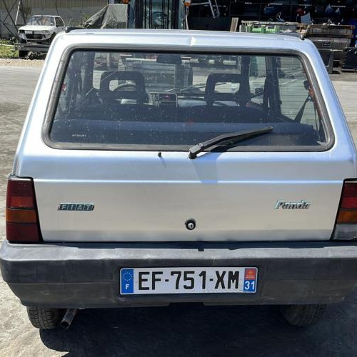 Vehicule-FIAT-1997-001a16aa4ce7e4d60eed3d3f7dc1d915bb2fd616b7d57cd63c29c5d8dc9ae439_mtn.jpg