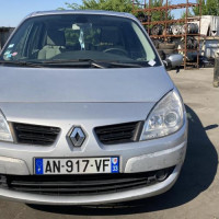 Vehicule-RENAULT-SCENIC-2-PHASE-1-2008-03c793ed89ecbbe2b9a9234c2f95311083e4f468623d4605d38e337a387a16b8_mtn.jpg