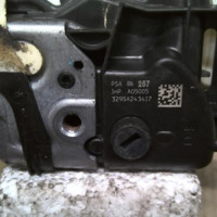 Piece-60157612-Fermeture-centralisee-avant-droit-PEUGEOT-508-1-PHASE-2-2.0-BLUE-HDI--16V-TURBO-5943700ffb694f88bc83dd8d61c77354bfa4bc273b1e0b76951d03f65c29a50d_mtn.jpg