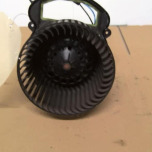 Piece-Ventilateur-chauffage-RENAULT-MEGANE-4-PHASE-1-1.6-BLUE-DCI--16V-TURBO-3b7ce97dc0baacaffe99a0286ae77ee1659833d24c3c61f465c40cf6c78e1739_mtn.jpg