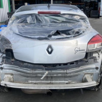 Vehicule-RENAULT-MEGANE-3-PHASE-1-COUPE-2010-bd8e096ae4f5541ce3f84be970c0686863bdb27db70fecae0352c76d8c26e5b0_mtn.jpg