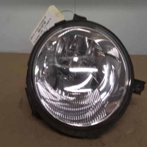 Piece-Optique-avant-principal-droit-%28feux%29%28phare%29-VOLKSWAGEN-LUPO-1.4i--16V-f8b36dd3ce05f4f88f48f657589619f426dc072a6914e20a79c7b76c7cb959d1_mtn.jpg