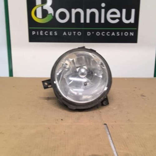 Piece-Optique-avant-principal-gauche-%28feux%29%28phare%29-VOLKSWAGEN-LUPO-1.4i--16V-9d4534e552c8258b0bf4f93e36b63ff48f467d7467acd9b511b740419e7dd9db_mtn.jpg