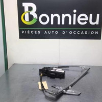 Vehicule-PEUGEOT-307-PHASE-1-2003-ec55f285b75af0dff6be52d36b84b5f026adf9aa4a987d6af4ab95e5b88018f7_mtn.jpg