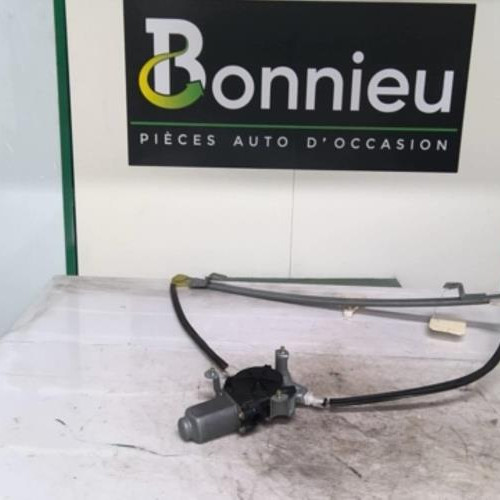 Moteur leve vitre avant droit