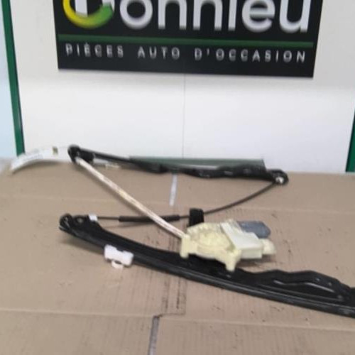 Moteur leve vitre avant droit