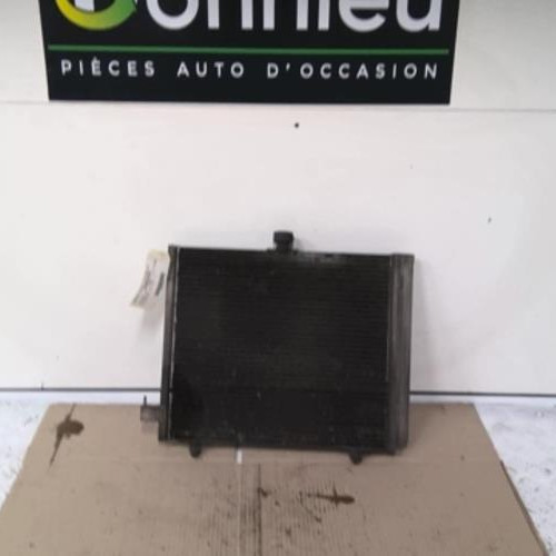 Piece-Condenseur-de-clim-CITROEN-C3-1-PHASE-1-1.4-HDI--8V-TURBO-7795e098e588f1dd3721c79e8c50b8c7d8082d69742b1717af341ae5c71f6ff3_mtn.jpg