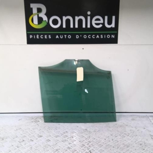 Piece-Vitre-arriere-droit-VOLKSWAGEN-GOLF-6-2.0-TDI--16V-TURBO-dfc4bfceac5cc7b1b522d2743413100fcf6ef8abe4b192f118b68adaa3ad938d_mtn.jpg