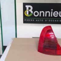 Piece-Feu-arriere-principal-gauche-%28feux%29-RENAULT-CLIO-2-PHASE-1-1.4i--8V-cf7f976cd2d3ea30e2c5cb29193634fc84e5d6a0ef23045f6787904dbaa8956c_mtn.jpg