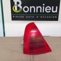 Piece-Feu-arriere-principal-gauche-%28feux%29-RENAULT-CLIO-2-PHASE-1-1.6i--8V-52d0785e2df64688a6910684e5a85ae4ba38c95f190840a74288132bb14266dd_mtn.jpg