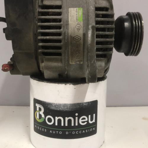 60957548-fdb8cb8c-1c10-4b47-84e7-30454b8411e1-Piece-Alternateur-7700869600-RENAULT-CLIO-2-PHASE-1-a5f65abcbe34aa0a7f0380b7edcf74397c5f45aae8883fbf74f129149174deaf_m.jpg