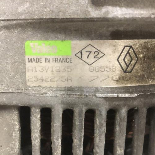 60957548-c88dbfdc-bd38-4b71-944f-7a2eaa8f473a-Piece-Alternateur-7700869600-RENAULT-CLIO-2-PHASE-1-2f004c3510d6e6a5d947eb941c7c0ea58f8f3a0c0ff8cb9304f0ea0cfc052da0_m.jpg