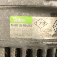 60957548-a5158661-0fa4-43c3-96d2-8ba36a7b640f-Piece-Alternateur-7700869600-RENAULT-CLIO-2-PHASE-1-3c5fdad08d7e878bea34d2fdab784a3fc11629f9e1be3a9a5c6838f95231c789_m.jpg