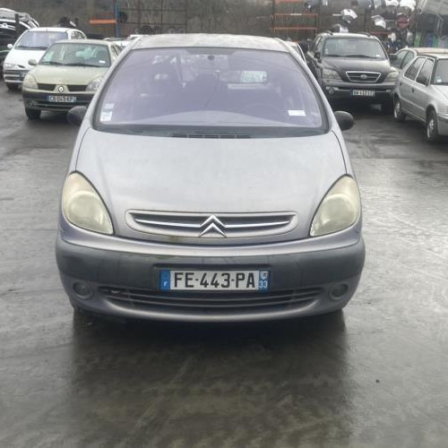 Vehicule-CITROEN-XSARA-PICASSO-PHASE-1-2001-2f985d1f8ed8b49cf550674c12309742c6e48267bdc02e6c4455271260c014ea_mtn.jpg