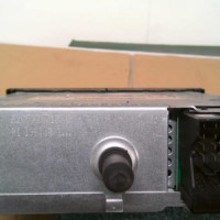 Piece-Autoradio-dorigine-PEUGEOT-207-PHASE-2-BREAK-1.6-HDI--8V-TURBO-440061fbee57e4912128d6954557bd290110b4331d92d8ba1c40b57174346322_mtn.jpg