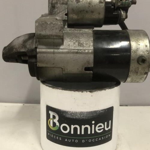 61192659-c50ec5e5-e71b-4ee1-b432-42e5f6414048-Piece-Demarreur-968826858000-PEUGEOT-308-1-SW-PHASE-1-BREAK-b937f87aa8c37734fba52877729aa447ac83f6d1eb4e34dece59d797b81b9b06_m.jpg
