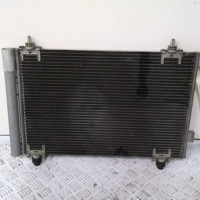 Piece-Condenseur-de-clim-PEUGEOT-307-PHASE-1-1.6i--16V-de0010b129082f63d09828db3a7c63acd9b252d97864c143aa575379089bf1e5_mtn.jpg