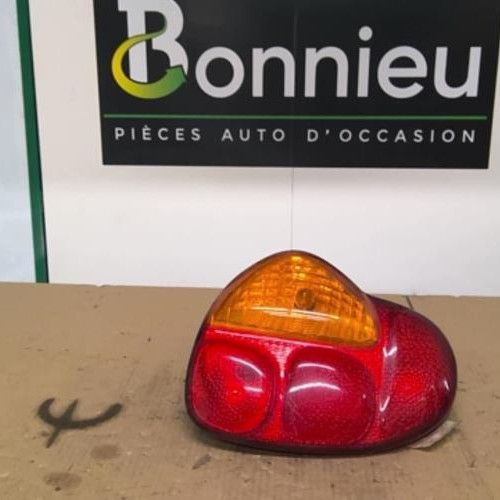 Piece-6173097-Feu-arriere-principal-gauche-FIAT-MULTIPLA-PHASE-1-Diesel-1f1c24bce91204067357fecebdd2cbe2fca5e8548ba2523768e7fa00b01d1344_mtn.jpg