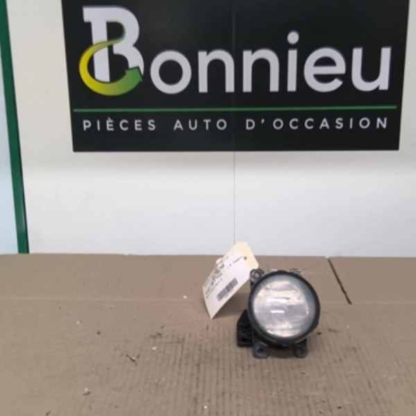 Piece-61748740-Anti-brouillard-gauche-PEUGEOT-308-2-PHASE-1-1.6-THP--16V-TURBO-45defc52d4027c0530939dccbc852785450e8cd5e931a6d08c0f123b4eb1f9e2.jpg