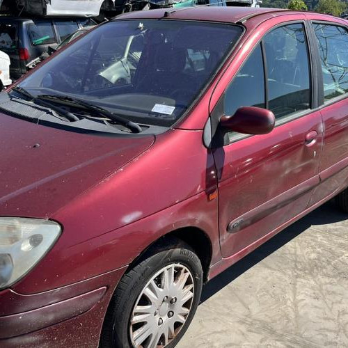 Vehicule-RENAULT-SCENIC-1-PHASE-2-2002-00a3d6e74fe3c4c43b81c18d06101d12bd479cea08f599ae890121258ee8c117_mtn.jpg