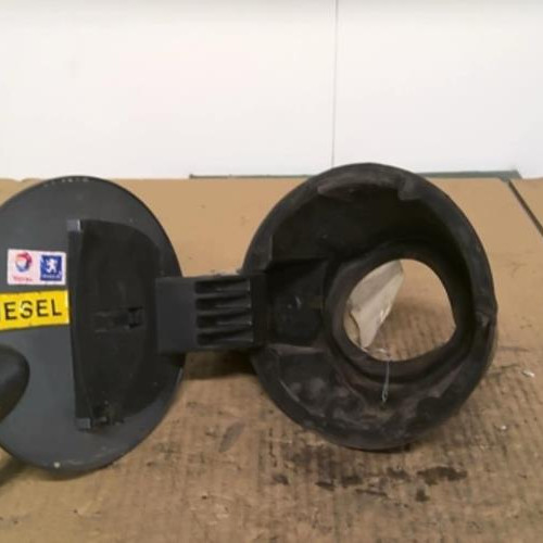 Piece-61945724-Trappe-dessence-PEUGEOT-207-PHASE-1-1.6-HDI--16V-TURBO-93409fda5179ab93ceda94dec04a37cc7b78707f243e617c3b843d363e12a3d8_mtn.jpg