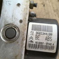 Piece-61946196-Bloc-ABS-PEUGEOT-207-PHASE-1-1.6-HDI--16V-TURBO-1ae134743928926cf43e65d59ffef0e9770bdbb66dc637d2c3c4df9a5a25d68e_mtn.jpg